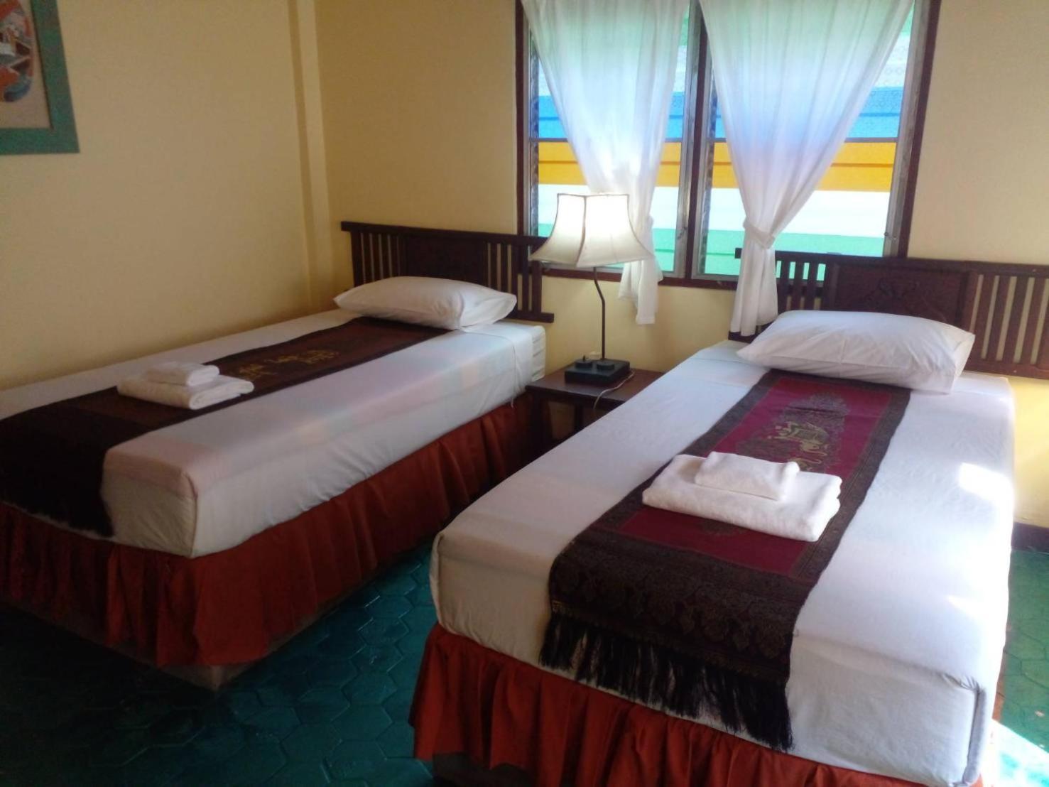 Golden Triangle Palace Hotel Chiang Rai Ngoại thất bức ảnh