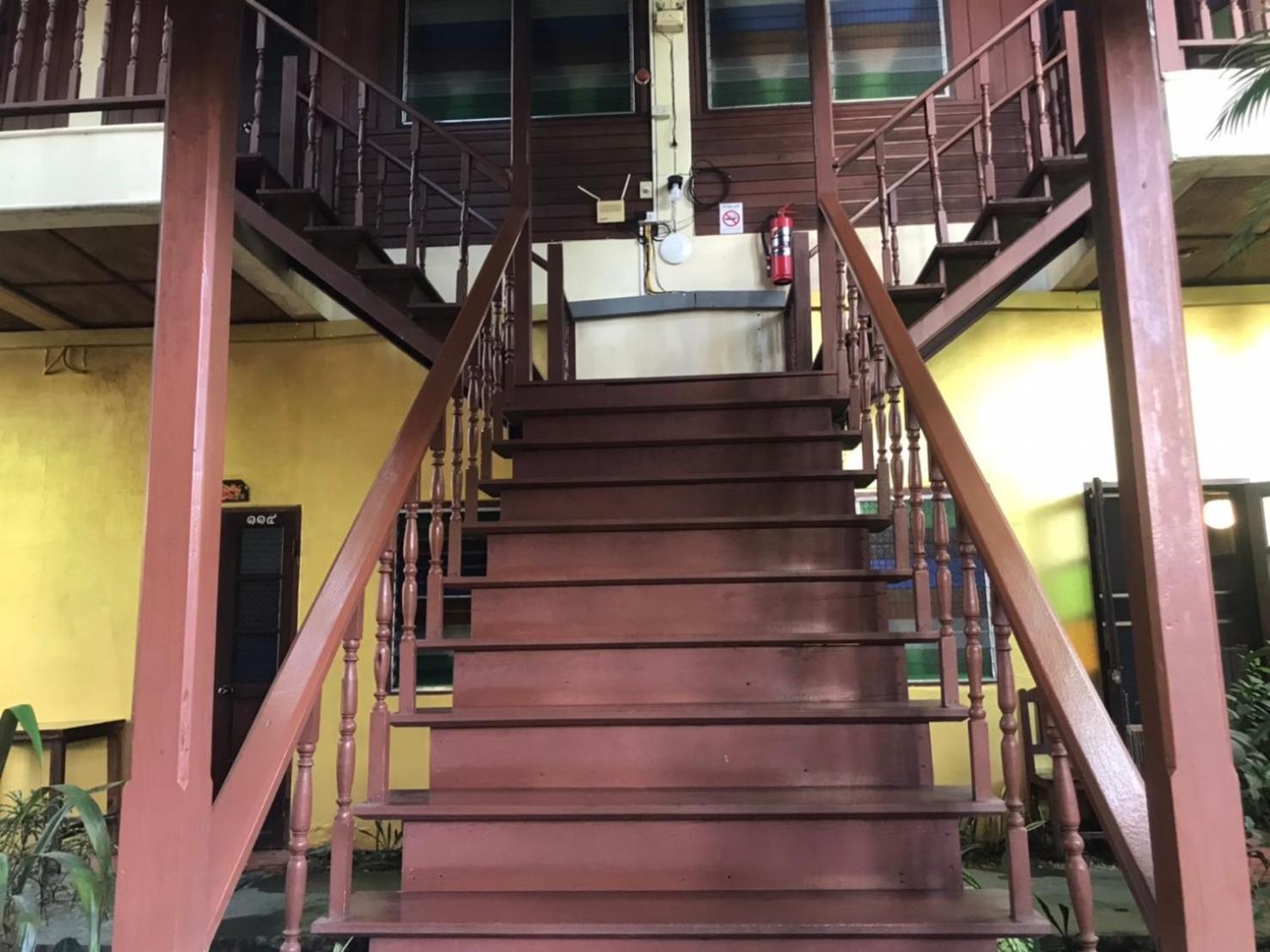 Golden Triangle Palace Hotel Chiang Rai Ngoại thất bức ảnh