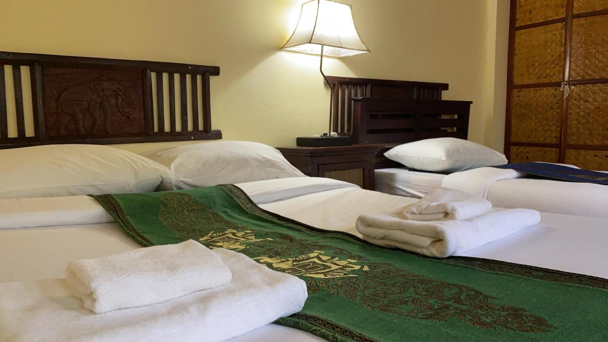 Golden Triangle Palace Hotel Chiang Rai Ngoại thất bức ảnh